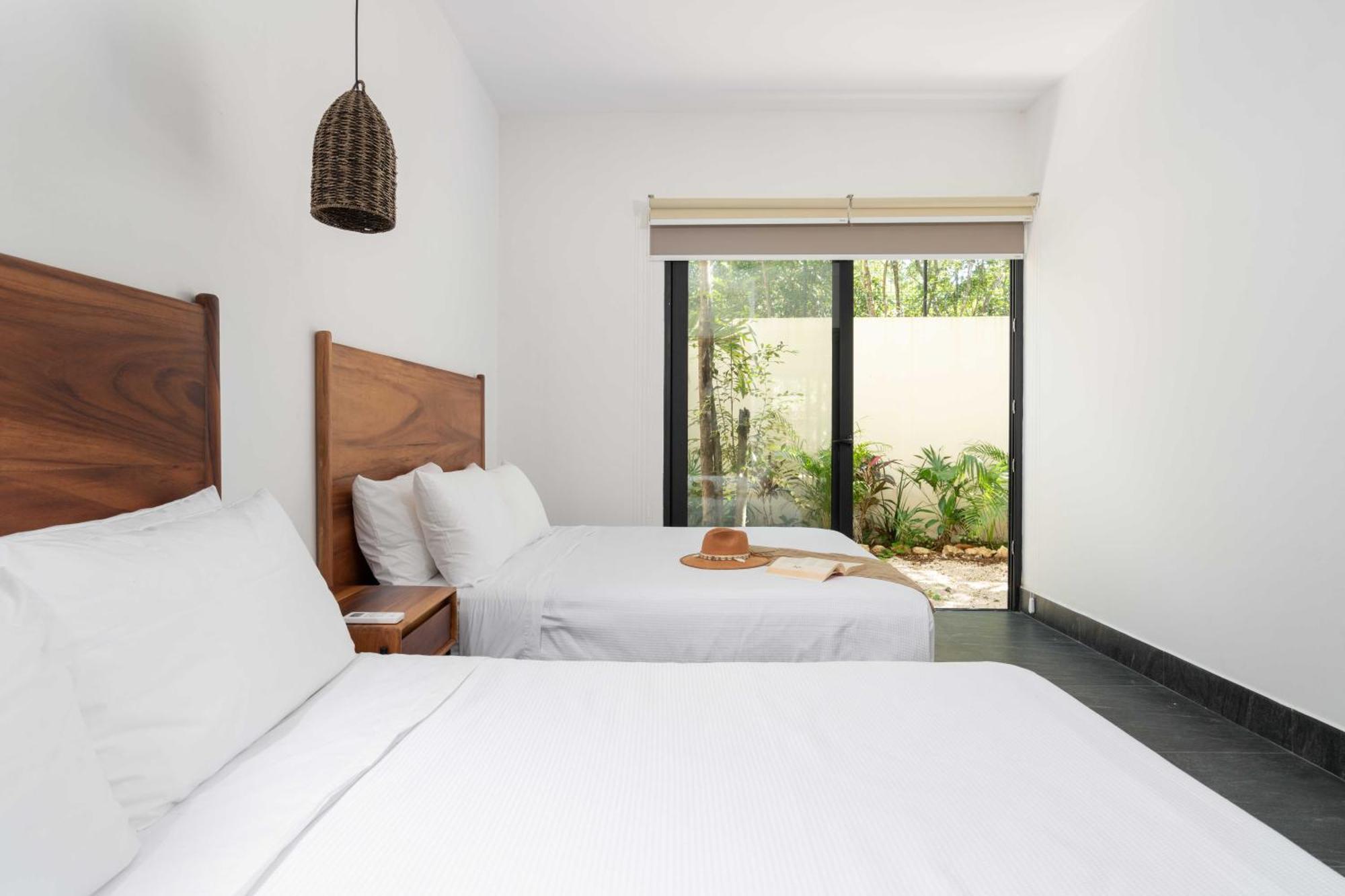 Villa Asana Leaf *