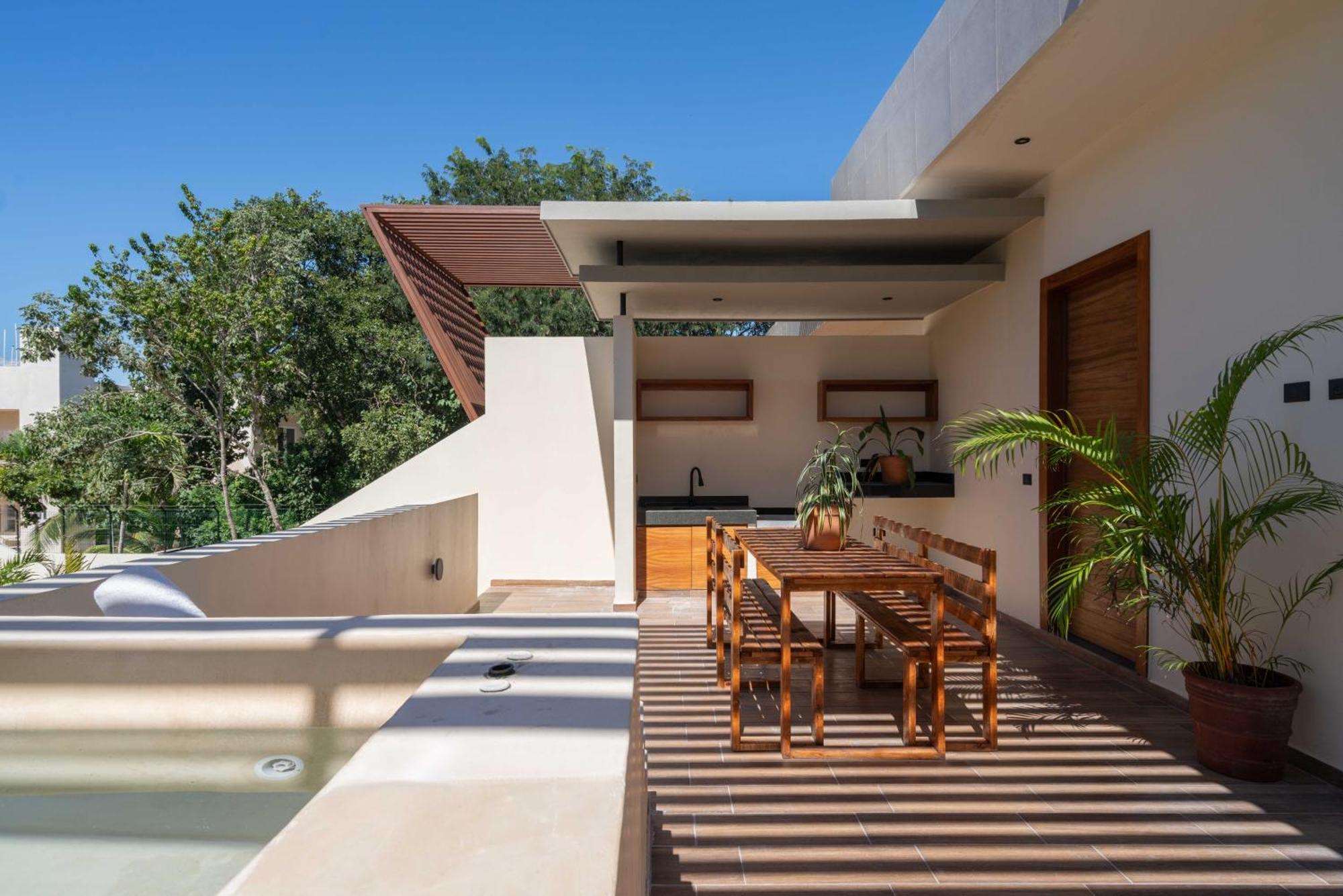 Villa Asana Leaf *