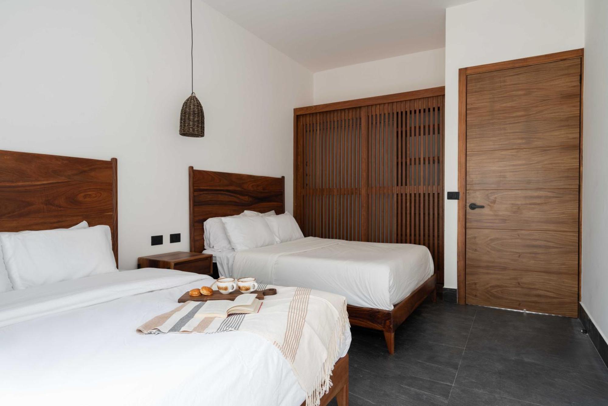 Villa Asana Leaf
